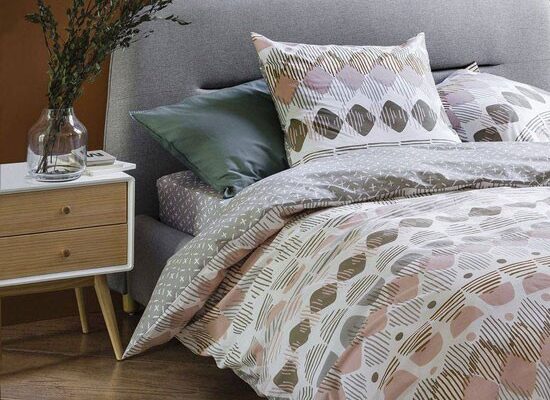 scandinavian bedside table