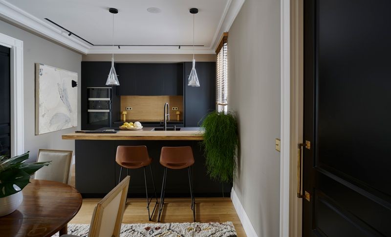 Open kitchen in brown tones
