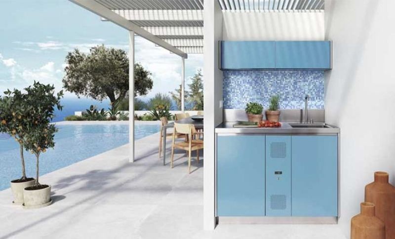 Outdoor kitchen in sky blue