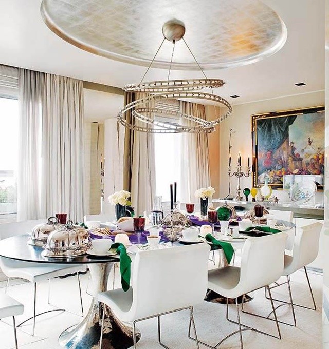 Sala de mese eclectica, eleganta si moderna