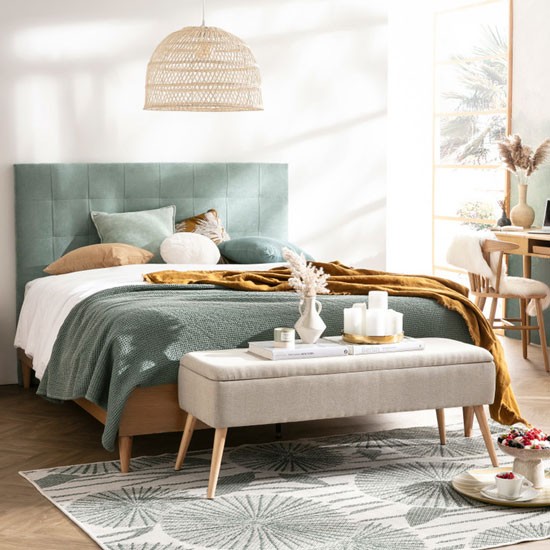 bed bench in a Scandinavian bedroom